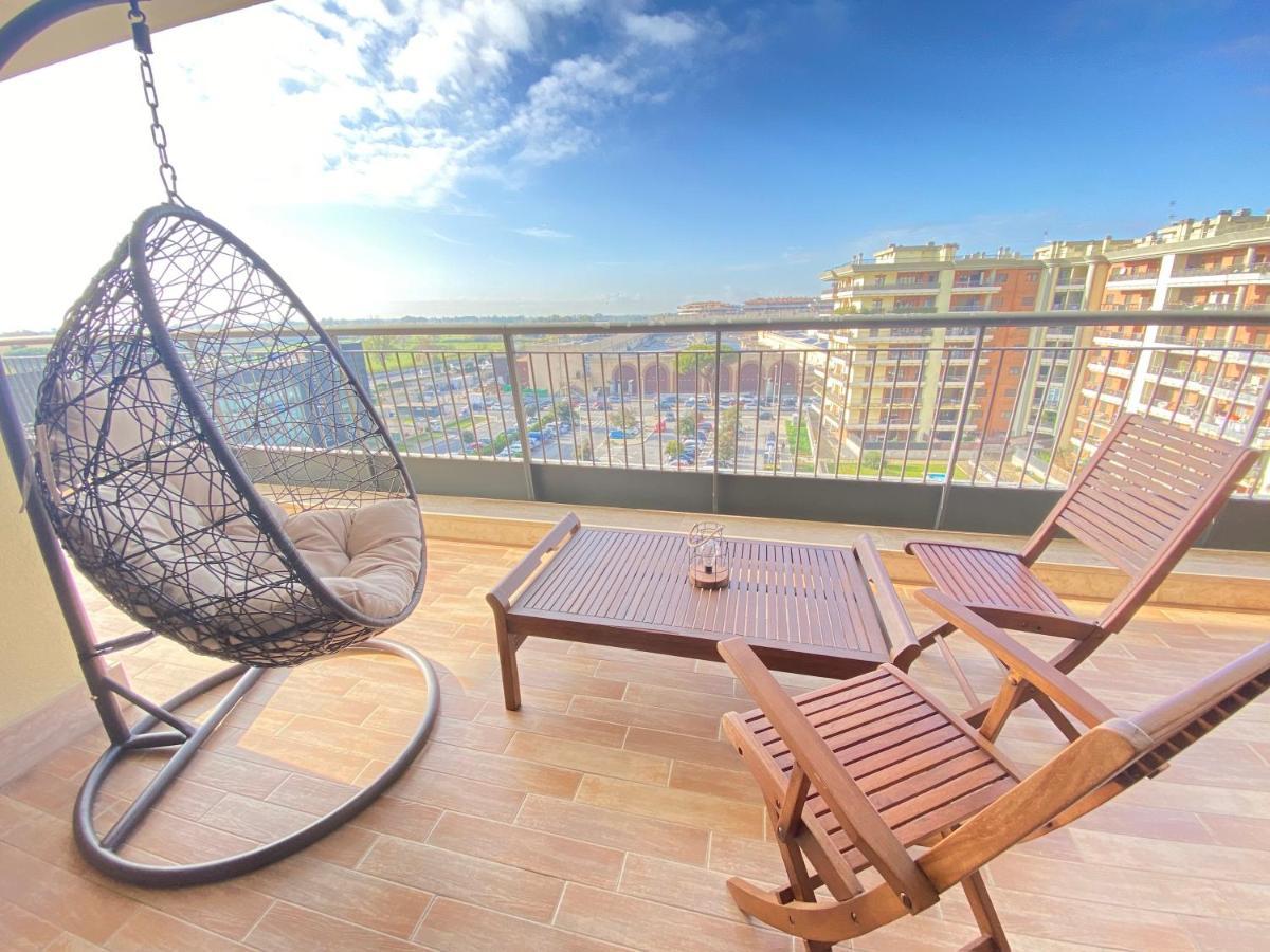 Golden Hour Apartment - Panoramic Terrace Fiumicino Exterior foto